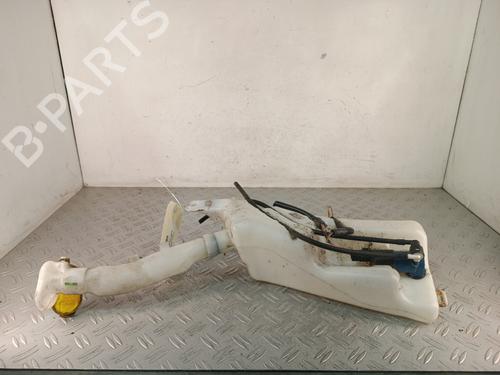 windscreen-washer-tank-renault-clio-iii-br01-cr01-2005-2006-2007-2008-2009-2010-2011-2012-2013-2014-37450563 main image