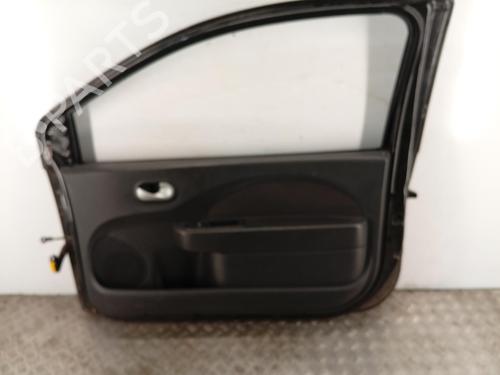 right-front-door-renault-twingo-ii-cn0_-2007-40440572 main image