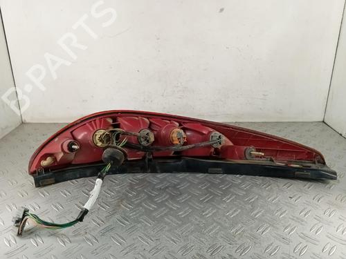 Used Right taillight Right taillight FORD MONDEO III Turnier (BWY) 2.0 16V TDDi / TDCi (115 hp) 40049430 40049430