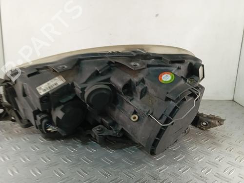 Used Right headlight Right headlight VW GOLF VI (5K1) 1.6 TDI (105 hp) 39954144 39954144