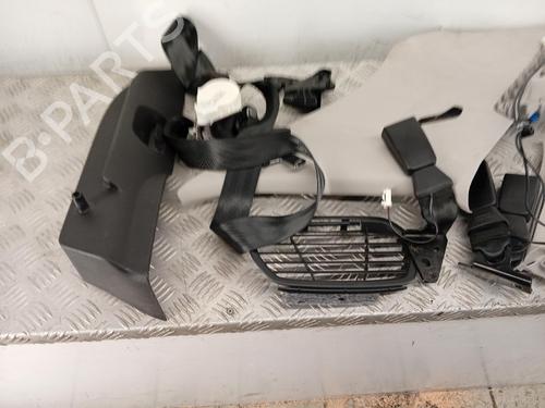 Used Rear seat Rear seat CITROËN C4 CACTUS 1.2 VTi 82 (82 hp) 40451499 40451499