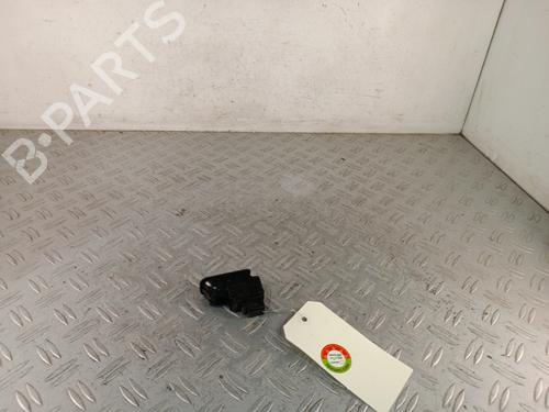 Used Right front window switch Right front window switch 38056090 38056090