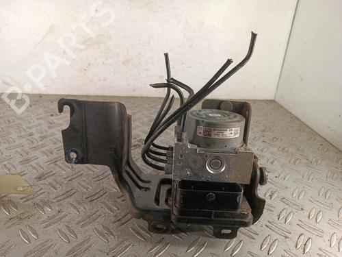 Used ABS pump ABS pump PEUGEOT 208 I (CA_, CC_) 1.2 VTI 82 (82 hp) 34313670 34313670