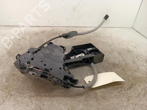 front-left-lock-renault-captur-ii-hf_-2020-37738681 main image