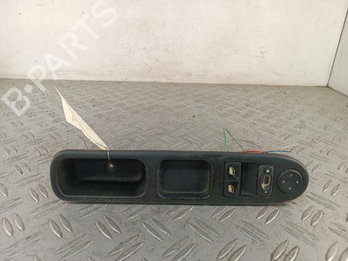 Used Left front window switch Left front window switch PEUGEOT 307 (3A/C) 2.0 HDi 90 (90 hp) 34319423 34319423