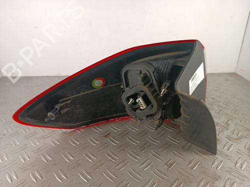 Used Right taillight Right taillight FORD C-MAX II (DXA/CB7, DXA/CEU) 1.6 TDCi (115 hp) 34310762 34310762