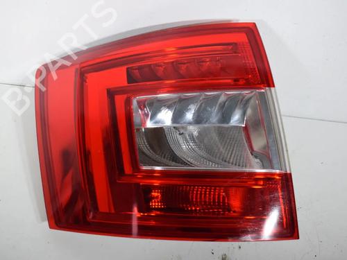 Used Left taillight Left taillight SKODA OCTAVIA III Combi (5E5, 5E6) 2.0 TDI 4x4 (150 hp) 36136250 36136250