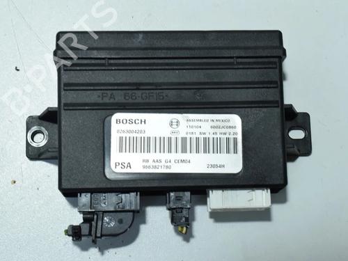 Used Electronic module Electronic module CITROËN C5 III Break (RW_) 2.0 HDi 165 (163 hp) 36135318 36135318