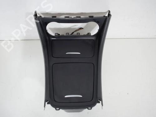 Used Middle console Middle console MERCEDES-BENZ GLA-CLASS (X156) [2013-2022] 36137236 36137236