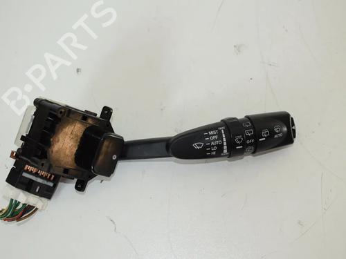 switch-ssangyong-rexton-w-rexton-2012-36135781 main image