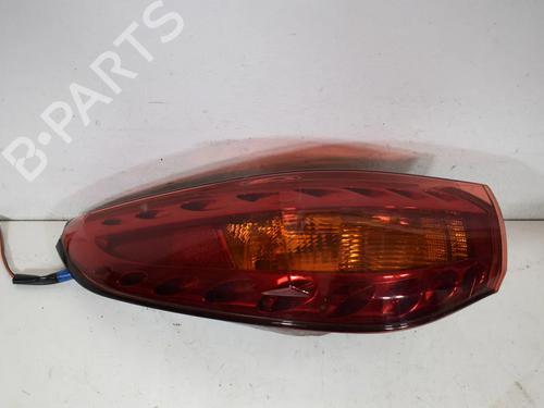 left-taillight-infiniti-qx70-2013-36797077 main image