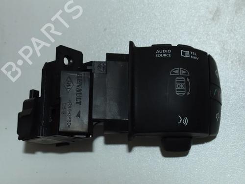 Used Switch Switch RENAULT MASTER III Van (FV) 2.3 dCi 125 FWD (FV0C, FV0D, FV0G, FV0H, FV0J, FV0K,... (125 hp) 36135829 36135829