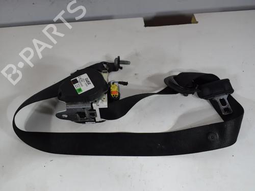 front-right-seatbelt-audi-a4-b9-8w2-8wc-2015-40172696 main image