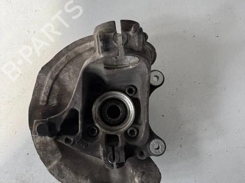 Venstre Styrespindel Lejehus Venstre Styrespindel Lejehus BMW 2 Gran Tourer (F46) 218 d (150 hp) 36134158 36134158