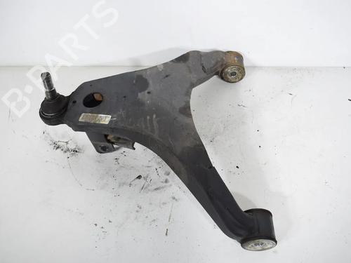 Draagarm links voor Draagarm links voor IVECO DAILY VI Van 33S16, 35S16, 35C16, 38S16, 40C16, 42S16, 50C16 (156 hp) 36136618 36136618