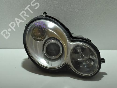 Used Right headlight Right headlight MERCEDES-BENZ C-CLASS T-Model (S203) [2001-2007] 36135068 36135068