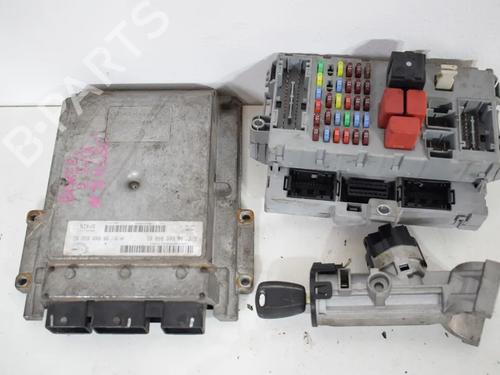 Used Engine control unit (ECU) Engine control unit (ECU) PEUGEOT BOXER Van 2.2 HDi 120 (120 hp) 36136504 36136504