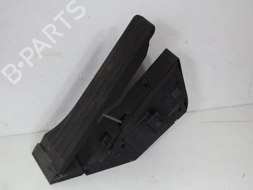 Used Pedal Pedal MERCEDES-BENZ C-CLASS (W205) C 220 d (205.014) (194 hp) 36136924 36136924