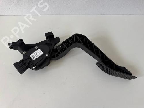 Used Pedal Pedal FIAT 500X (334_) 1.4 (334AXC1B, 334AXC11) (140 hp) 36134397 36134397