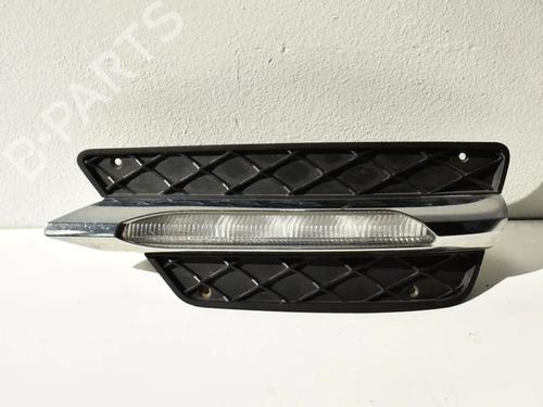 left-front-fog-light-mercedes-benz-c-class-t-model-s204-2007-2008-2009-2010-2011-2012-2013-2014-36135404 main image