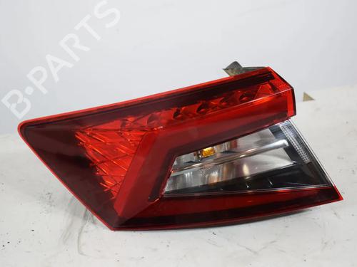 Used Left taillight Left taillight 39235870 39235870