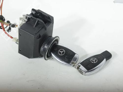 Kombi Kontakt / Stilkkontakt Kombi Kontakt / Stilkkontakt 39235951 39235951