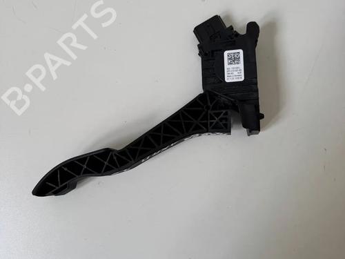 pedal-skoda-karoq-nu7-nd7-2017-36134183 main image