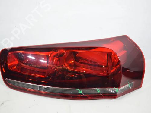right-taillight-citroen-c4-picasso-ii-2013-39501859 main image