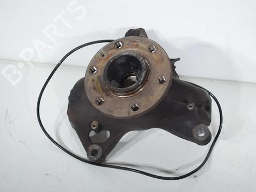 Used Left front steering knuckle Left front steering knuckle IVECO DAILY VI Van 33S16, 35S16, 35C16, 38S16, 40C16, 42S16, 50C16 (156 hp) 36136615 36136615