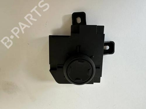 switch-volvo-xc40-536-2017-36133421 main image