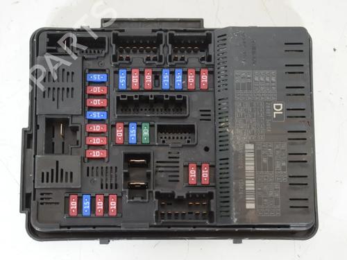 fuse-box-infiniti-q50-2013-38059468 main image