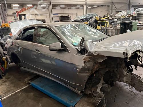Brukte deler til MERCEDES-BENZ E-CLASS (W212) E 350 CDI 4-matic (212.093) 4960690