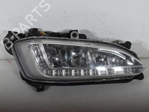 Used Right front fog light Right front fog light 37507360 37507360