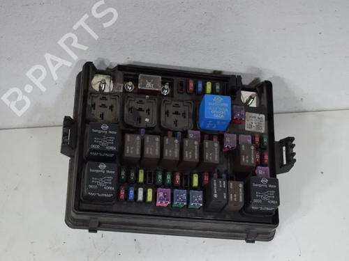 Used Fuse box Fuse box SSANGYONG REXTON W / REXTON 2.0 Xdi All-wheel Drive (155 hp) 36137315 36137315