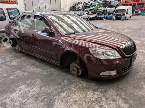 Left headlight SKODA OCTAVIA II (1Z3) 1.8 TSI | BP36135702C28 - Image 5