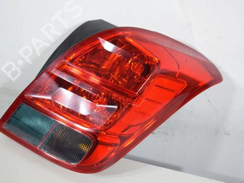 Used Right taillight Right taillight CHEVROLET TRAX 1.7 TD (131 hp) 40172669 40172669