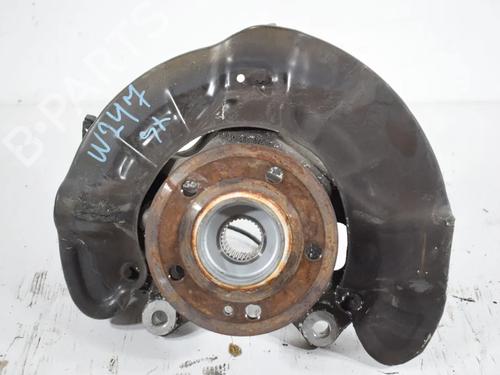 Used Left front steering knuckle Left front steering knuckle MERCEDES-BENZ B-CLASS Sports Tourer (W247) B 180 d (247.003) (116 hp) 39646784 39646784