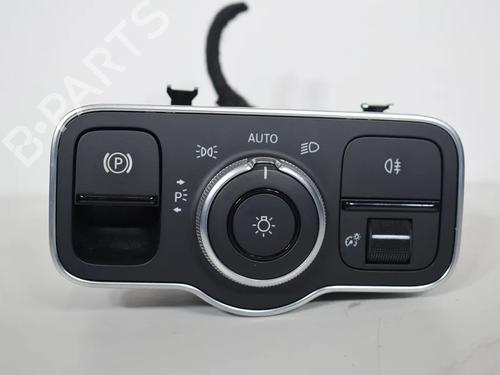 Interruttore luci Interruttore luci MERCEDES-BENZ B-CLASS Sports Tourer (W247) B 200 d 4-matic (247.013) (150 hp) 36136452 36136452