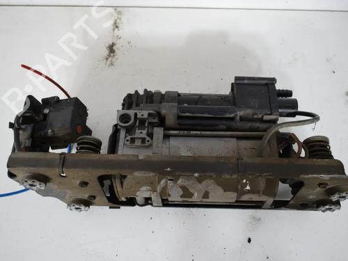 Kompressor Støt/Fjæring Kompressor Støt/Fjæring BMW 5 Gran Turismo (F07) 535 d xDrive (299 hp) 36137369 36137369