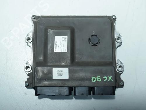 Used Engine control unit (ECU) Engine control unit (ECU) VOLVO XC90 II (256) B5 Mild-Hybrid AWD (235 hp) 36135948 36135948