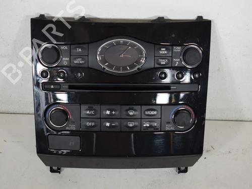 switch-infiniti-qx70-2013-36797083 main image
