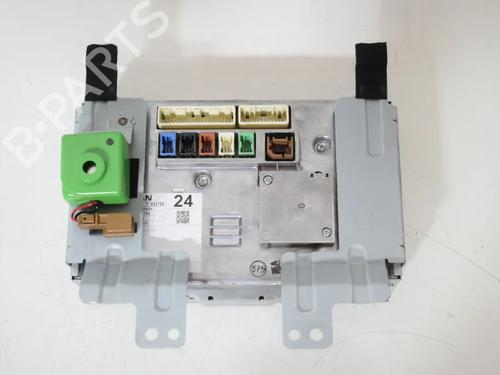 Display INFINITI Q50 50 Hybrid AWD | BP38042645C48 - Image 2