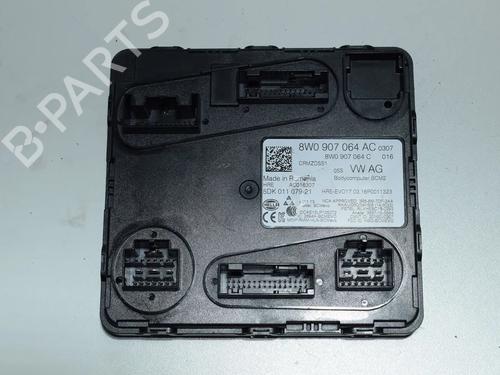 Dør styreenhed Dør styreenhed AUDI A4 B9 (8W2, 8WC) 2.0 TFSI (190 hp) 36136065 36136065