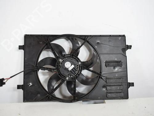 radiator-fan-skoda-karoq-nu7-nd7-2017-39235857 main image