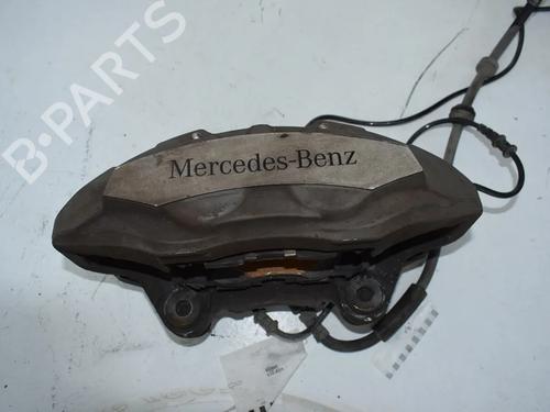 Used Right front brake caliper Right front brake caliper 36135517 36135517