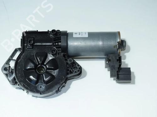 Schiebedachmotor für Schiebedachmotor MERCEDES-BENZ GLC (X253) 250 d 4-matic (253.909) (204 hp) 36135476 36135476