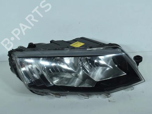 Used Right headlight Right headlight SKODA OCTAVIA III Combi (5E5, 5E6) 2.0 TDI 4x4 (150 hp) 36136253 36136253