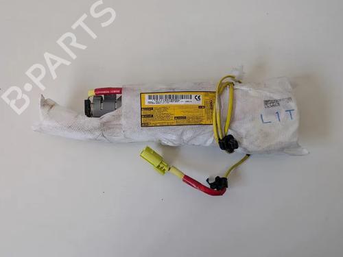 left-seat-airbag-lexus-nx-_z1_-2014-36134631 main image