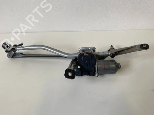 Used Front wiper motor Front wiper motor BMW 1 (F40) 118 d (150 hp) 36133646 36133646