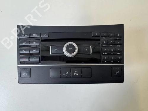 radio-mercedes-benz-e-class-t-model-s212-2009-2010-2011-2012-2013-2014-2015-2016-36133558 main image